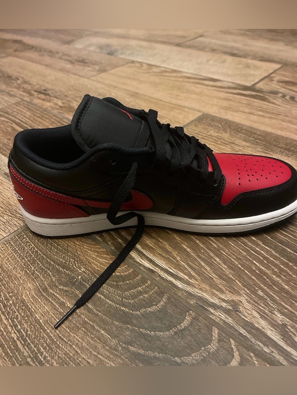 Air Jordan 1 Low Sneakers in Black and Red Sz 8 Men’s